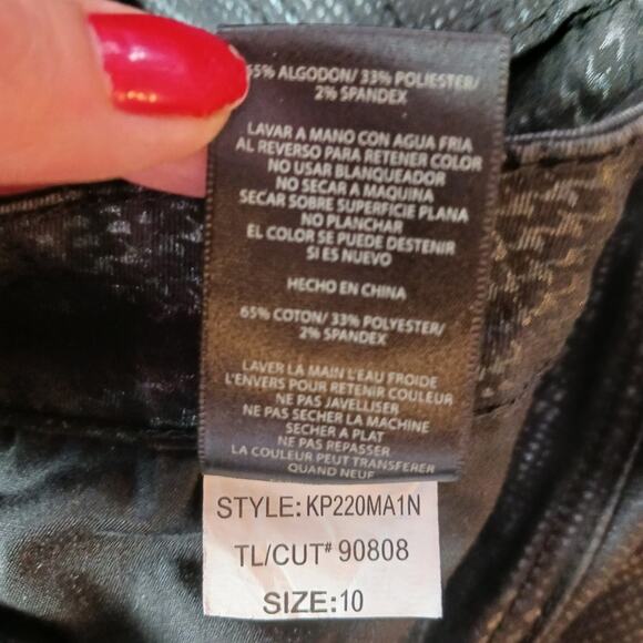 Kut From the Kloth Mia toothpick skinny black houndstooth print pants. S… - Picture 7 of 7